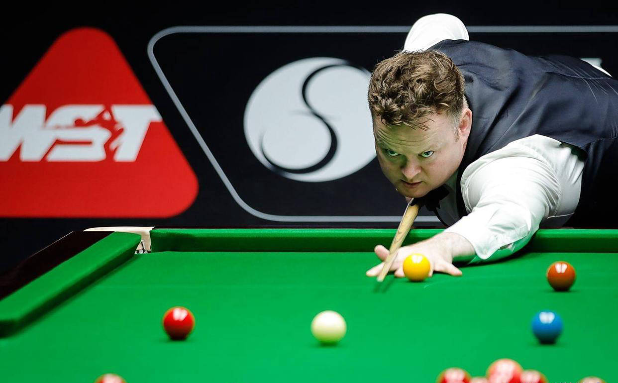 但金左手在, 对决, 及施展魔术